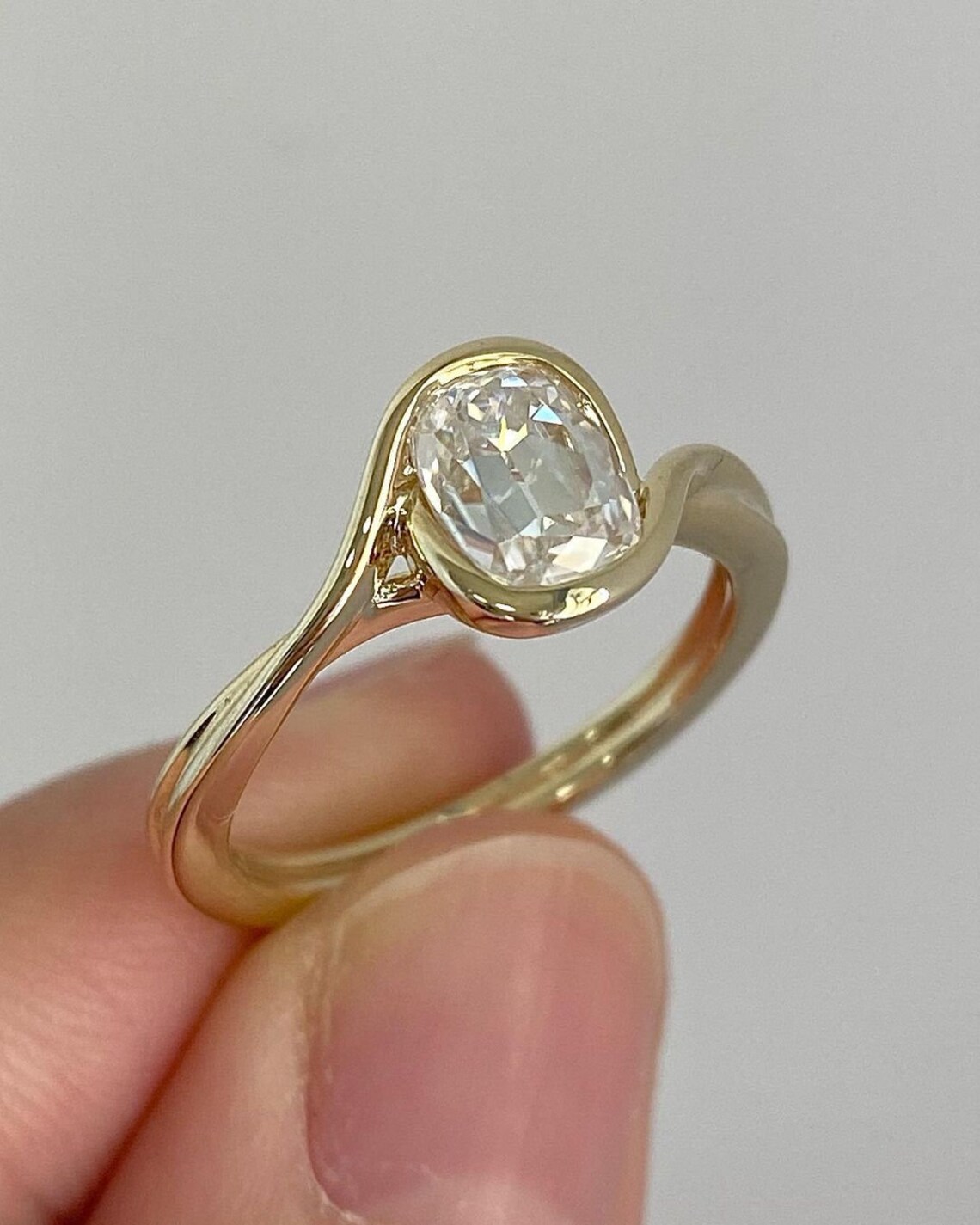 Bezel set moissanite in silver with a fluid, wave-like silhouette A design that feels organic, smooth, and naturally elegant Made for a modern heirloom with a soft, sculpted touch - Image 7