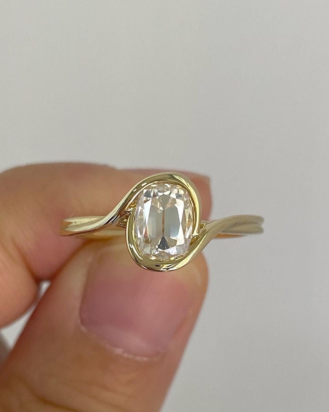 Bezel set moissanite in silver with a fluid, wave-like silhouette A design that feels organic, smooth, and naturally elegant Made for a modern heirloom with a soft, sculpted touch - Image 3