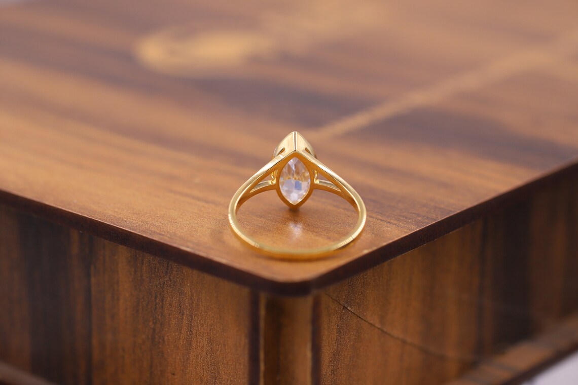 Elongara 14K Gold Diamond Ring for Women Featuring Marquise Cut Center Stone Sleek Solitaire Fine Jewelry for Proposal, Dainty Modern Bridal Ring, Unique Fine Jewelry Gift for Her - Image 5