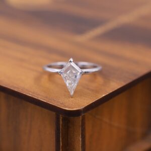 Kiterra 14K White Gold Kite Shape Diamond Solitaire Ring for Women Geometric Elongated Center Stone Minimalist Fine Jewelry Engagement Gift, Dainty Modern Bridal Ring, Unique Fine Jewelry Gift for Her