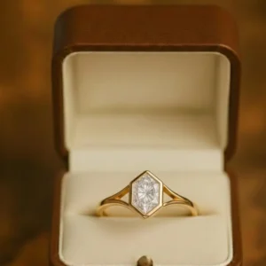 Lumoraine 14K Yellow Gold Geometric Hexagon Bezel Set Engagement Ring with Elongated Hexagon Brilliant Cut Diamond, Minimalist Split Shank Design, Modern Bridal Ring, Unique Fine Jewelry Gift for Her