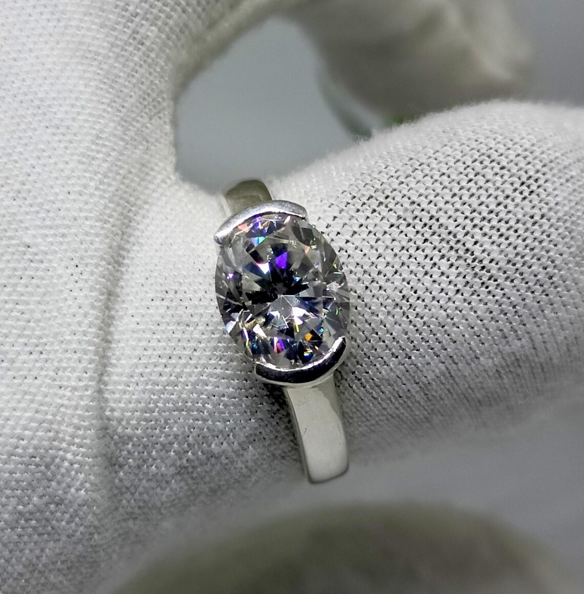 Luxury Sparkling Moissanite Silver Ring for Women Perfect Wedding Proposal Ring, Anniversary Gift, Promise Ring, Dainty Stackable Jewelry & Timeless Sophisticated Statement Piece - Image 3