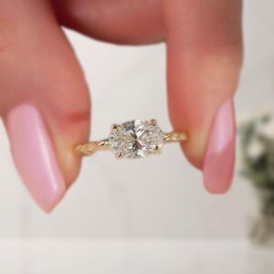 Dainty Oval Cut East West Moissanite Engagement Ring in 925 Silver, Unique Single Stone Solitaire Diamond Ring, Infinity Wedding Band Modern Minimalist Aesthetic for Women