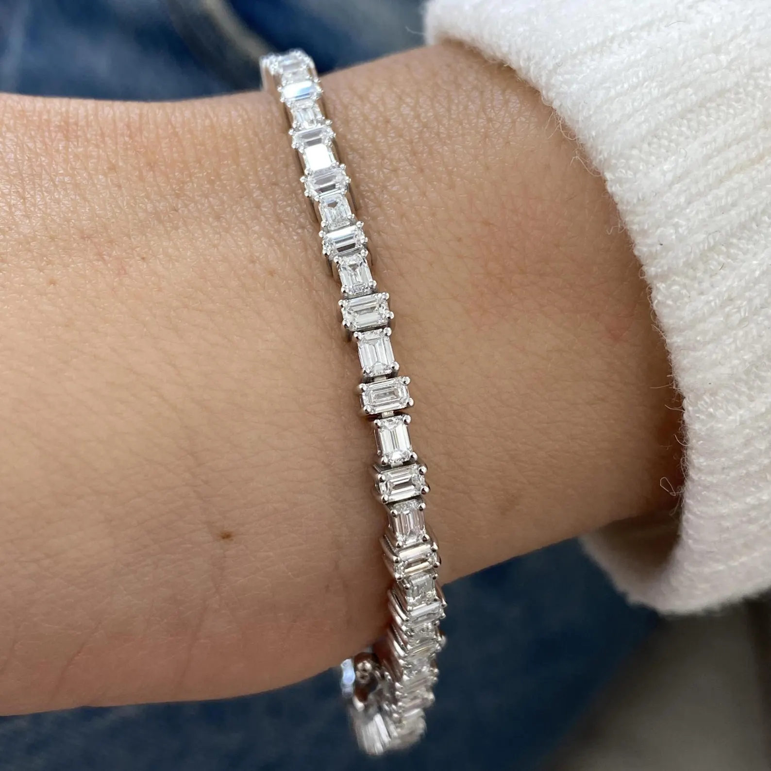 Edge 14K Gold Linear Crystal Bracelet for Women with Clean Cut Spark Detail A Contemporary Wrist Essential for Elevated Street and Occasion Wear - Image 2
