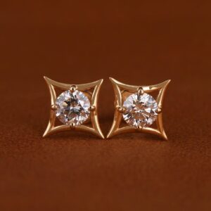 Stylish Solitaire Diamond Stud Earrings in Solid Gold with Bold Structured Design and Timeless Appeal Luxurious 14K Gold Minimal Fine Jewelry Ideal Gift for Women Birthday Anniversary Celebration