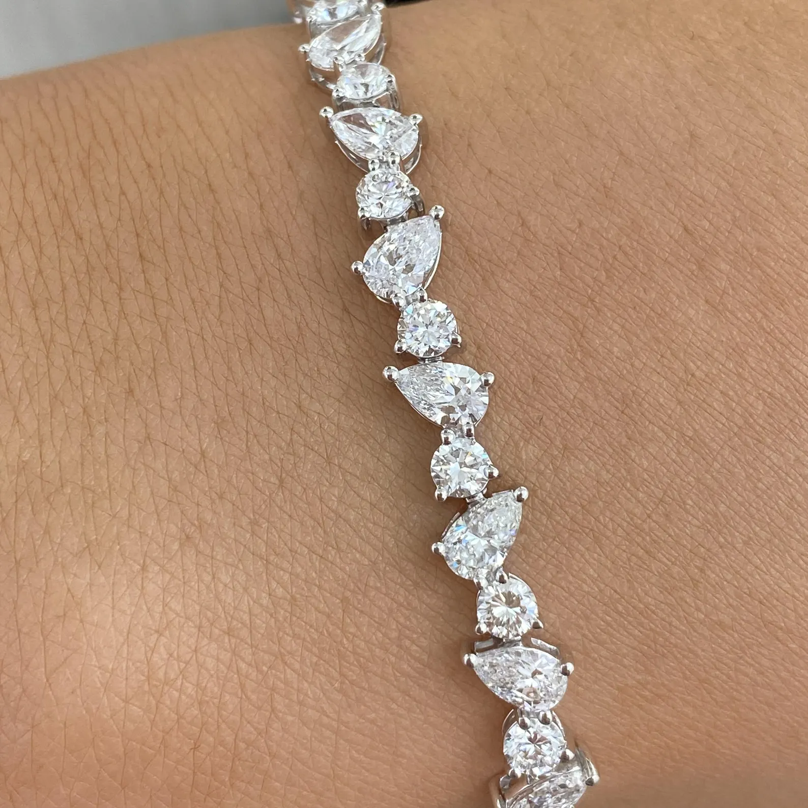 Prism 14K Gold Bracelet for Women with Irregular Crystal Formation Structured Link Design Statement Wristwear Jewelry Gift for Her Confident Everyday Expression - Image 5