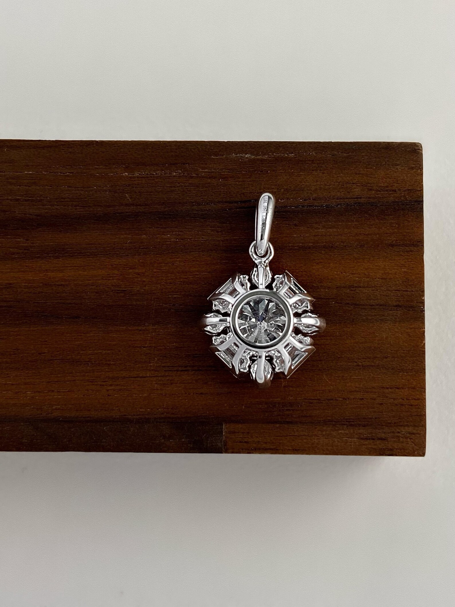 Artistic Diamond Cluster Necklace in 14K Gold Crafted with a Flowing Drop Design and Radiant Finish Dainty Luxury Pendant Jewelry Perfect for Styling Day to Night Looks - Image 4