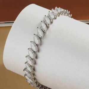 Chic 14K Gold Tennis Bracelet for Women with Sparkling Marquise Cut Cubic Zirconia Sleek Modern Jewelry Gift for Her Solid Gold Luxury Fine Jewelry
