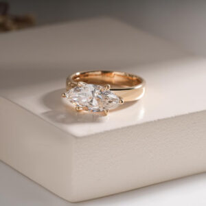 Rich Gleam Marquise Cut Diamond Solitaire Engagement Ring in 14K Yellow Gold Slim Minimalist Band with Elongated Navette Center Stone, Classic Prong Setting, Timeless Bridal Fine Jewelry Gift for Her